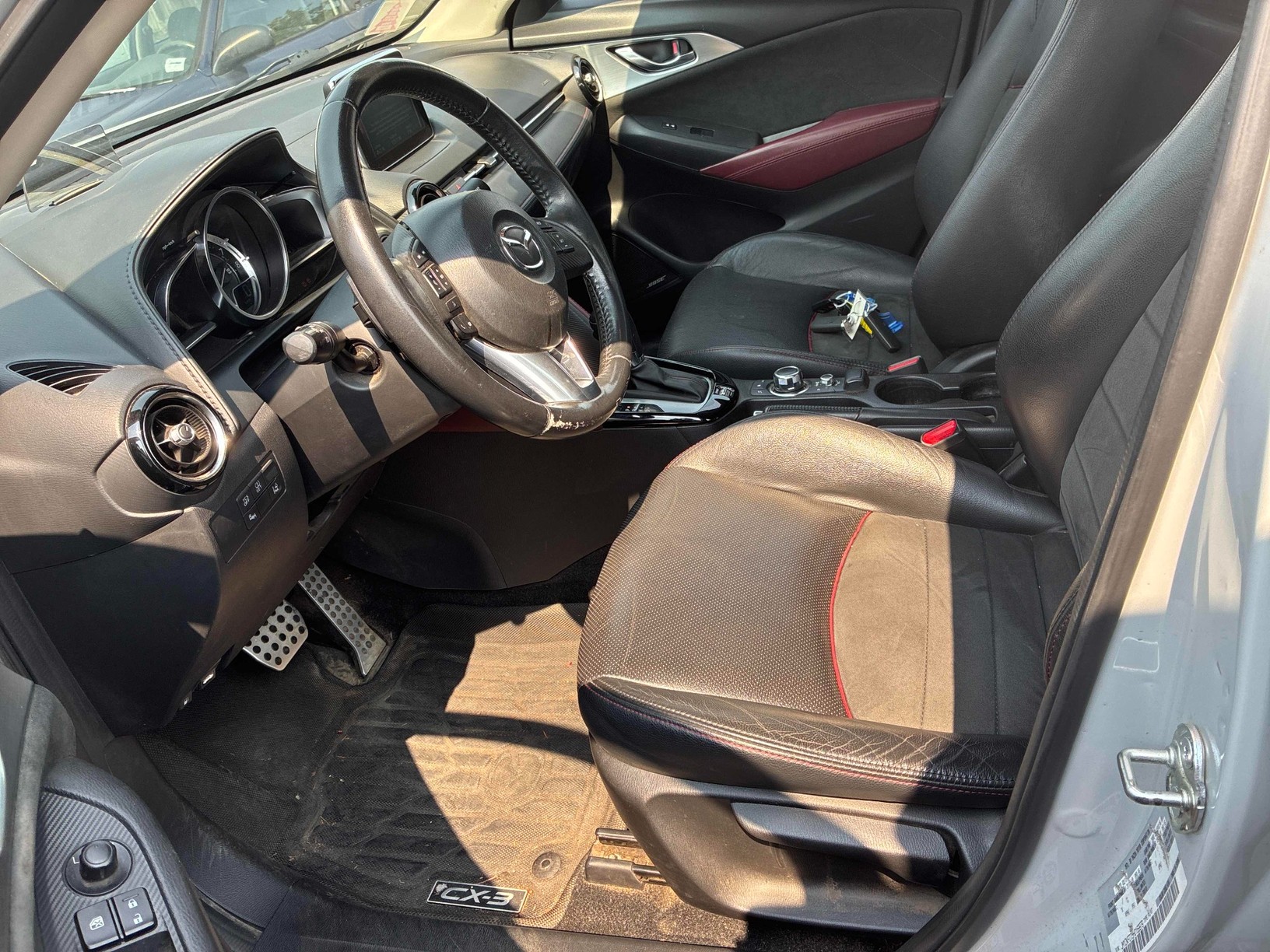 Mazda Cx3 02